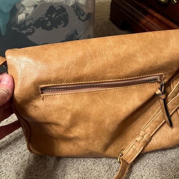 Purse - Picture 2 of 4